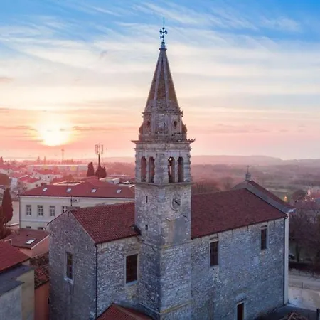빌라 Rustic Fiordaliso With Pool In Porec *