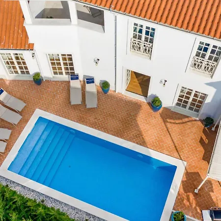 Villa Rustic Fiordaliso With Pool In Porec